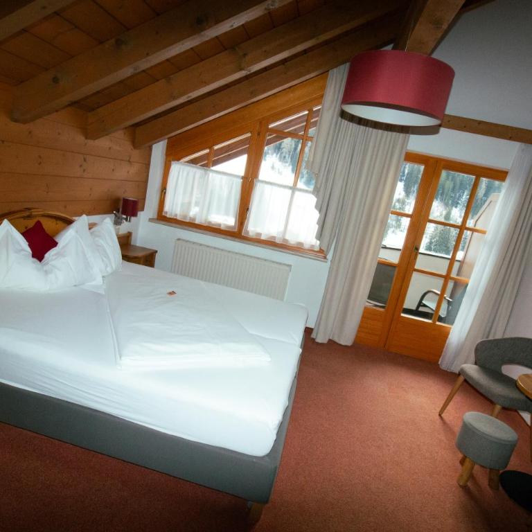 Aparthotel Alpin Life - Camera Matrimoniale - 5