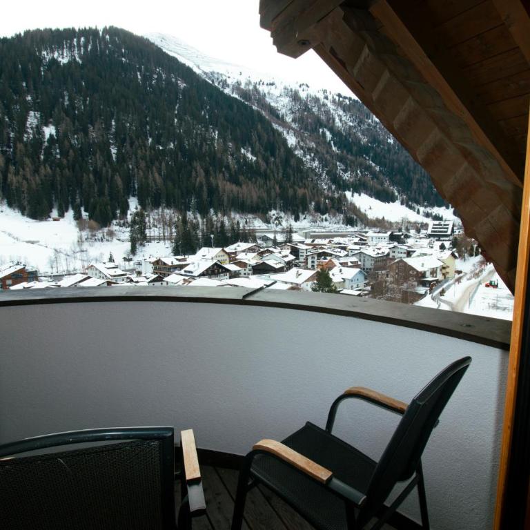 Aparthotel Alpin Life - Camera Matrimoniale - 7