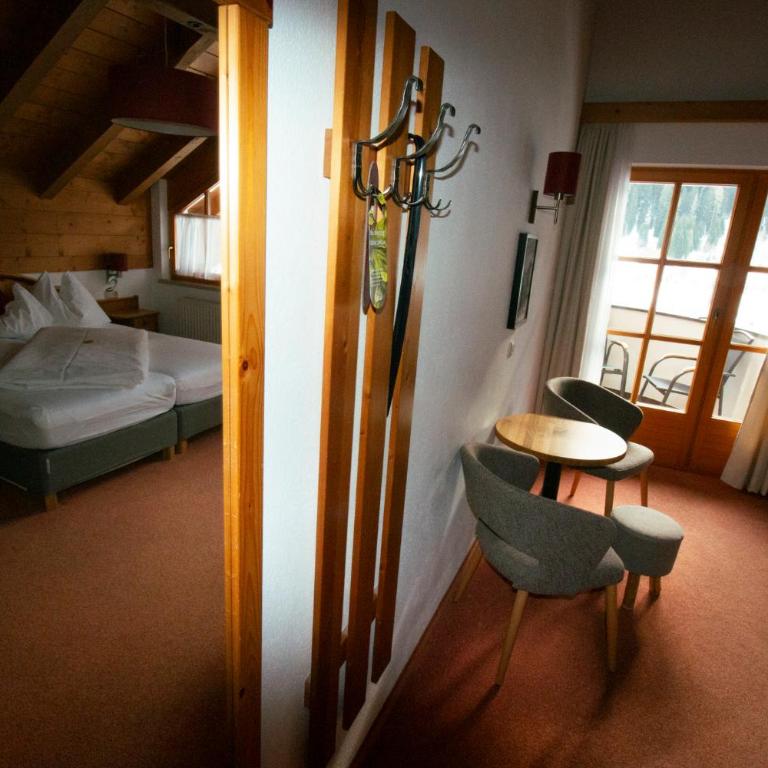 Aparthotel Alpin Life - Camera Matrimoniale - 9