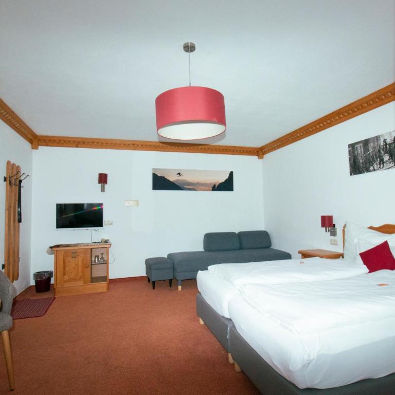 Aparthotel Alpin Life - Camera Tripla - 1