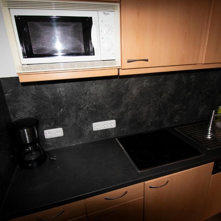 Aparthotel Alpin Life - Appartamento con 2 Camere da Letto - 4