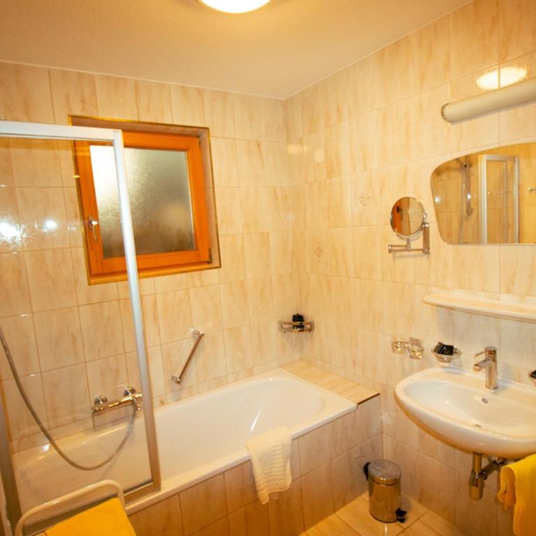 Aparthotel Alpin Life - Appartamento con 2 Camere da Letto - 9