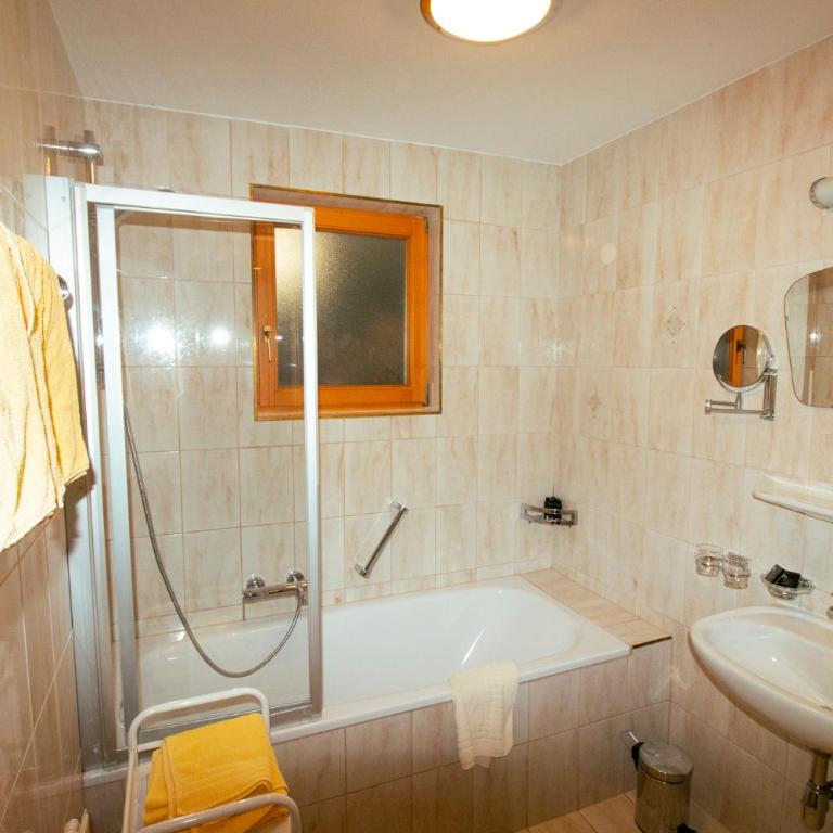 Aparthotel Alpin Life - Appartamento con 2 Camere da Letto - 7