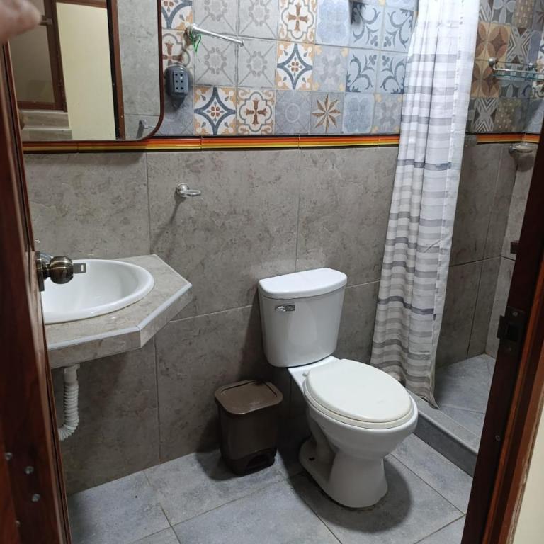 Full Executive-Style Apartment - One-Bedroom Apartment - 2