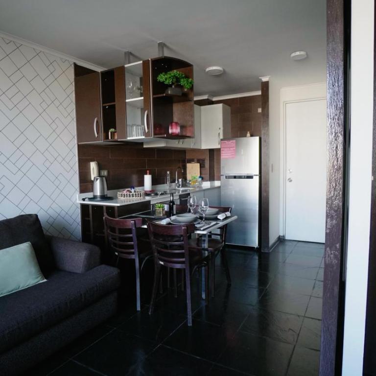 Apartamento con Vista a la Cordillera y Estacionamiento en Santiago Centro Modern apartment with mountain view and parking in Santiago Centre - One-Bedroom Apartment with Balcony and Mountain View - 48