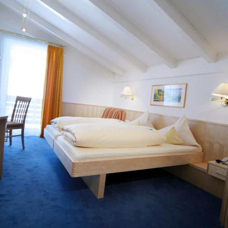 Hotel Wagner - Doppelzimmer mit Südbalkon - 1