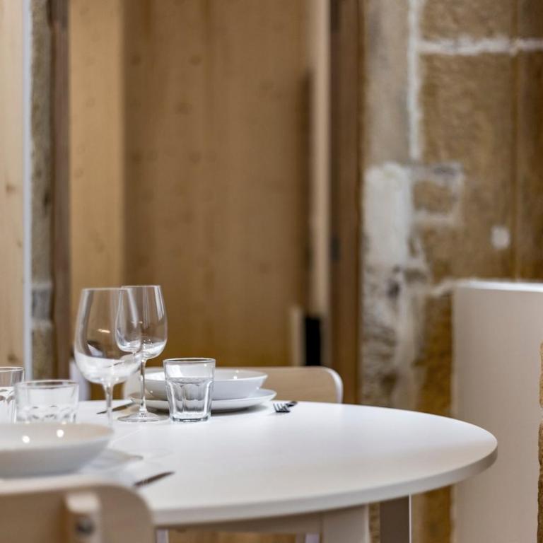 All in Lyon | Les suites Emeraude/Saphir/Rubis au cœur de Lyon - Apartment - Suite Saphir - 8
