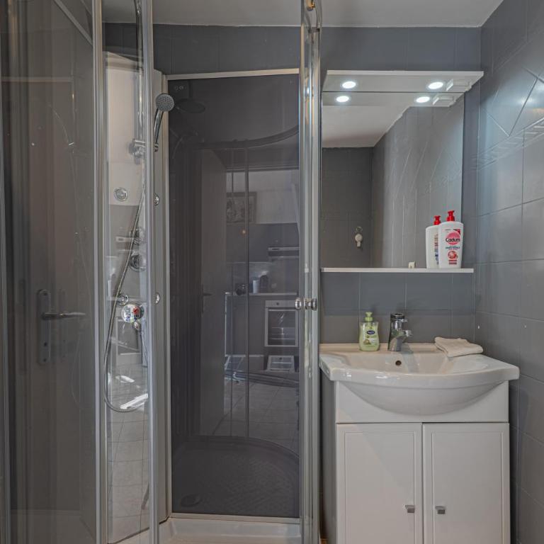 Duplex - Cœur de Nice - Promenade des Anglais 2min - Apartamento de 1 dormitorio - 13