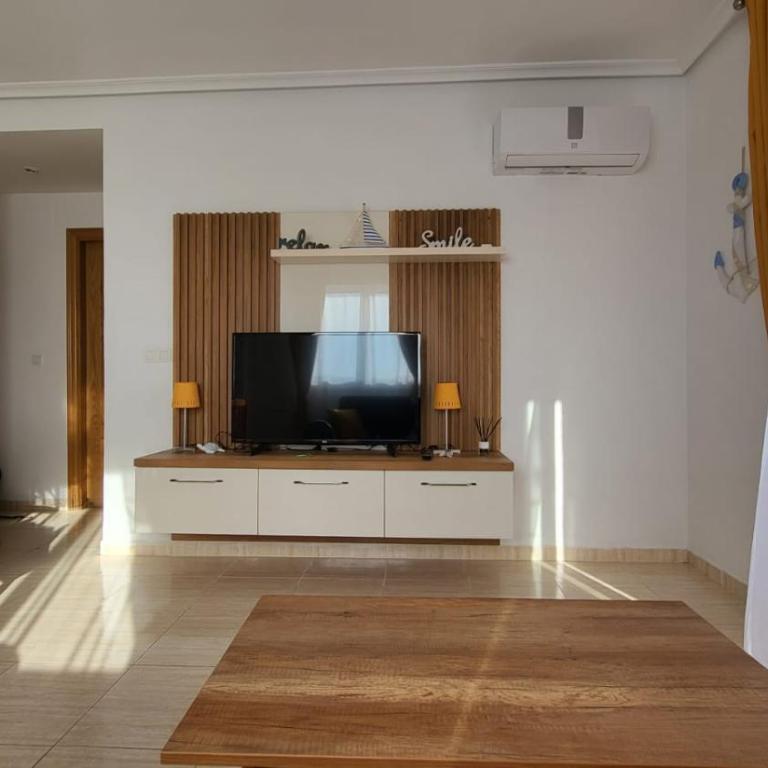 Tu Oasis en la Costa - Apartamento de 3 dormitorios - 1