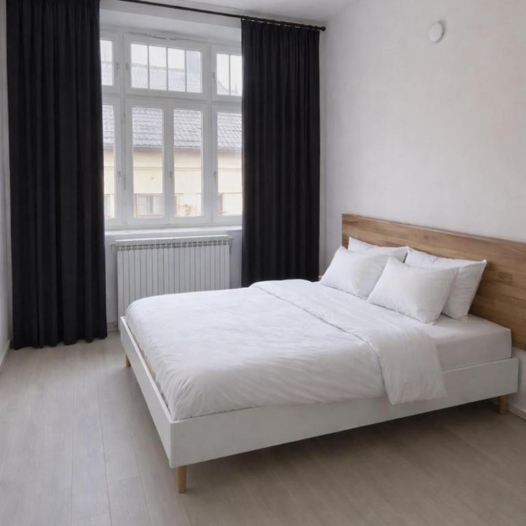 Old Town Trotters Heritage Apartments - Deluxe Double or Twin Room - 25