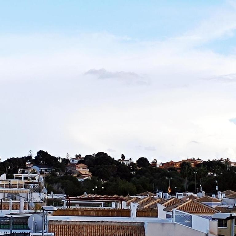 Smukt privat 2 etagers hus med egen pool i altid solrige Torrevieja ,Los Altos - Casa de 3 dormitorios - 31