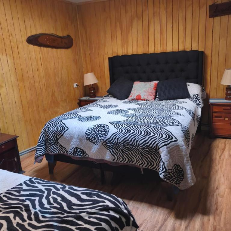 Hostal Trekking De La Patagonia - Habitación Deluxe - 1 cama grande - 1
