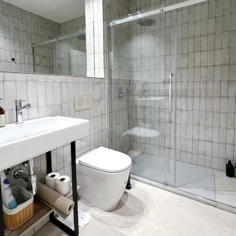 Homey Seville Brand New Arfe II Apartment Near Cathedral 8 people - Apartamento de 3 dormitorios - 6