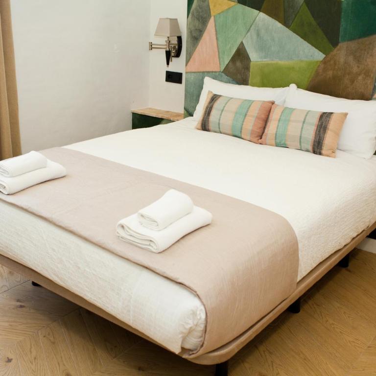 Homey Seville Brand New Arfe II Apartment Near Cathedral 8 people - Apartamento de 3 dormitorios - 1