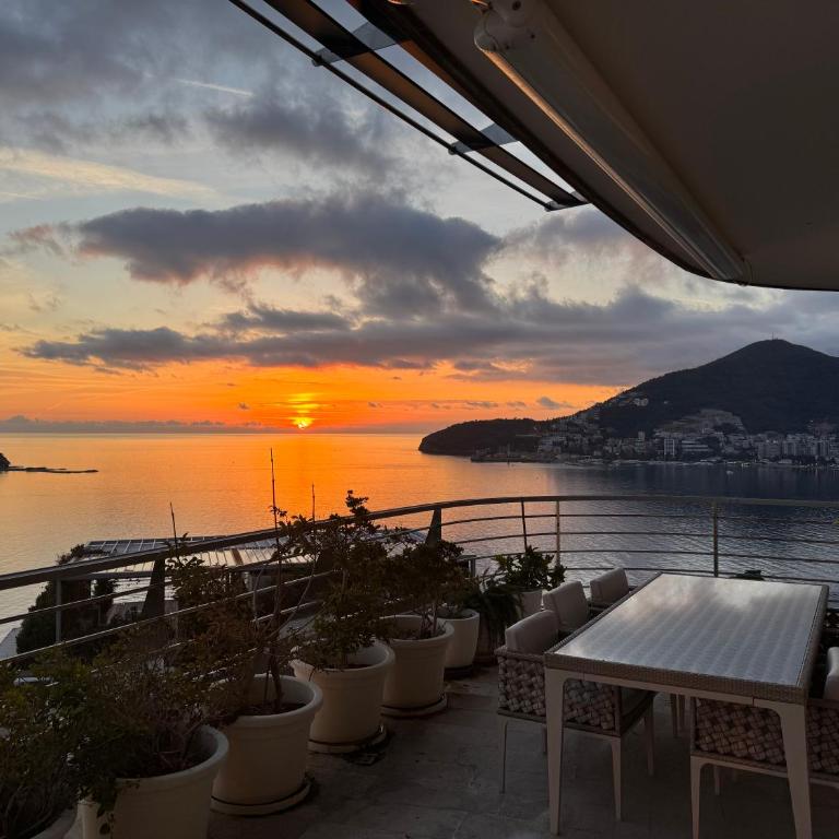 Exclusive Luxury Villa in Dukley Gardens - Apartman - 1