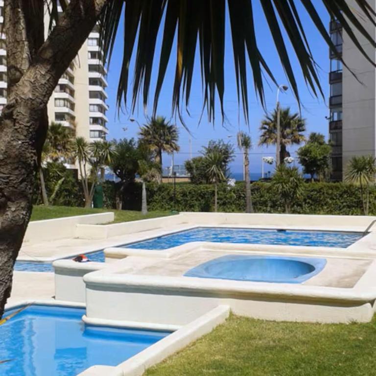 Departamento 2 dormitorios frente al mar con estacionamiento - Two-Bedroom Apartment - 7