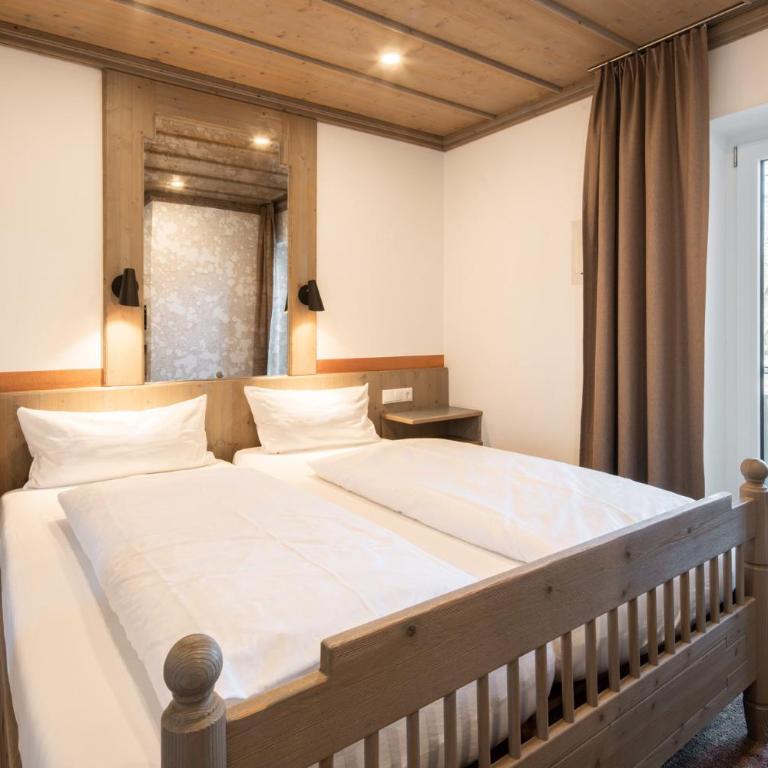 Hotel Promenade - Deluxe Doppelzimmer mit Balkon - 2