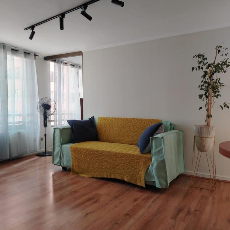 Acogedor a pasos de metro estacion baquedano - Two-Bedroom Apartment with City View - 4