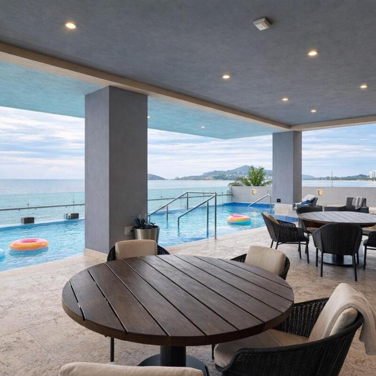 24k Propiedades Premium Condo on Malecon with Ocean View Sleeps 6 - Two-Bedroom Apartment - 4