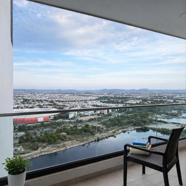 24k Propiedades Premium Condo on Malecon with Ocean View Sleeps 6 - Two-Bedroom Apartment - 20