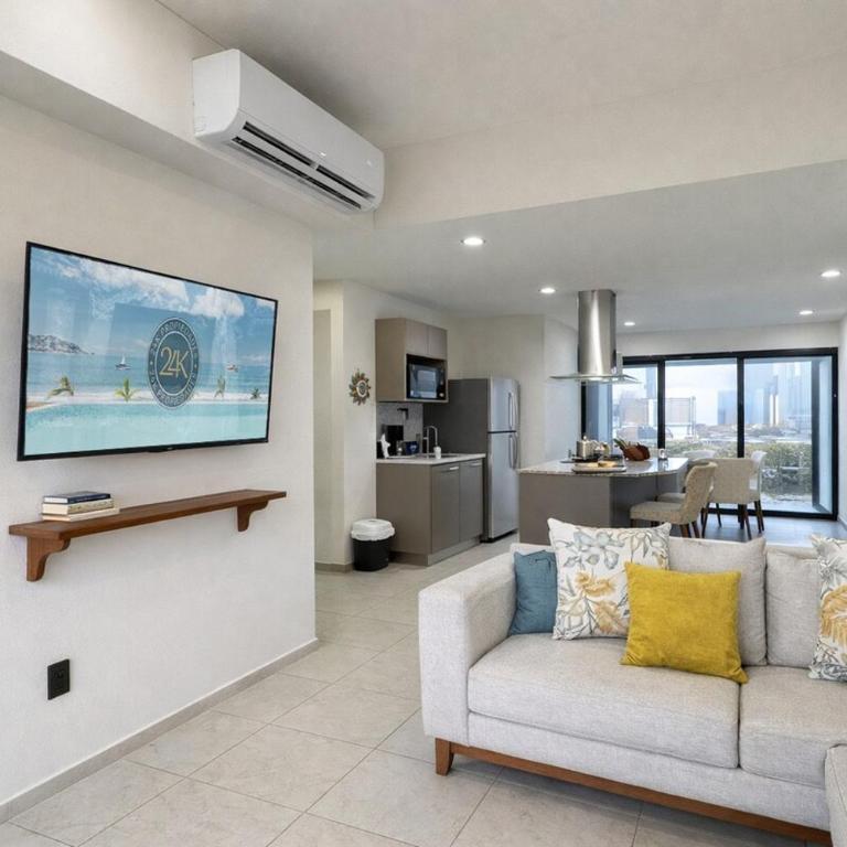 24k Propiedades Premium Condo on Malecon with Ocean View Sleeps 6 - Two-Bedroom Apartment - 24