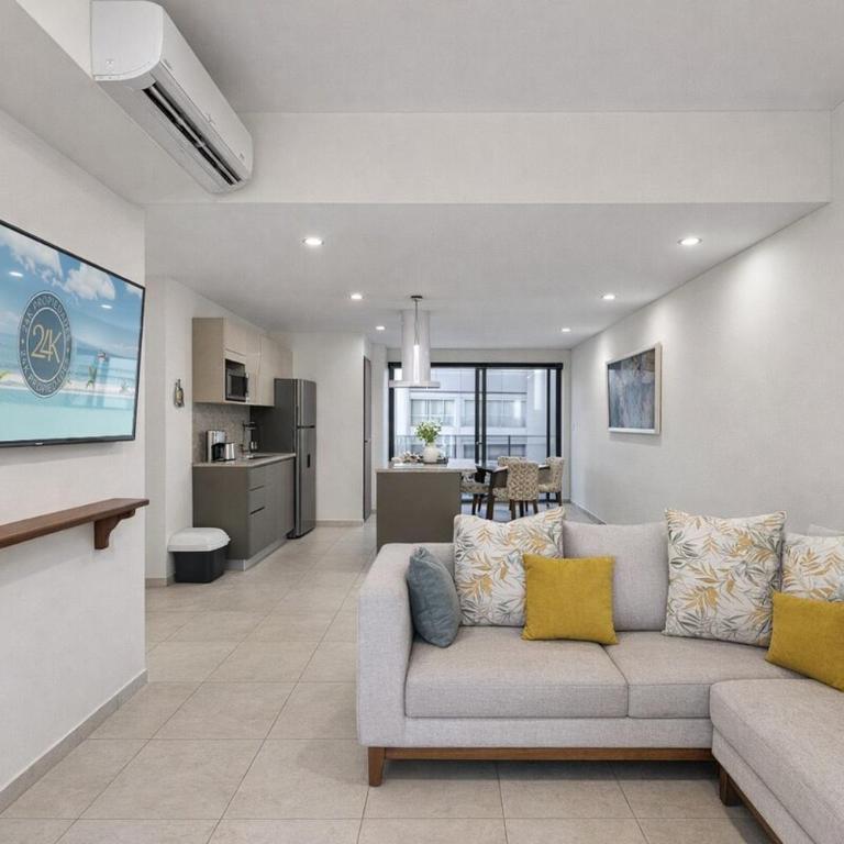 24k Propiedades Premium Condo on Malecon with Ocean View Sleeps 6 - Two-Bedroom Apartment - 27
