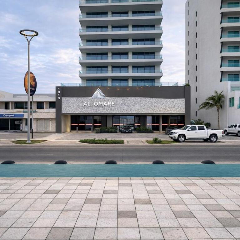 24k Propiedades Premium Condo on Malecon with Ocean View Sleeps 6 - Two-Bedroom Apartment - 34