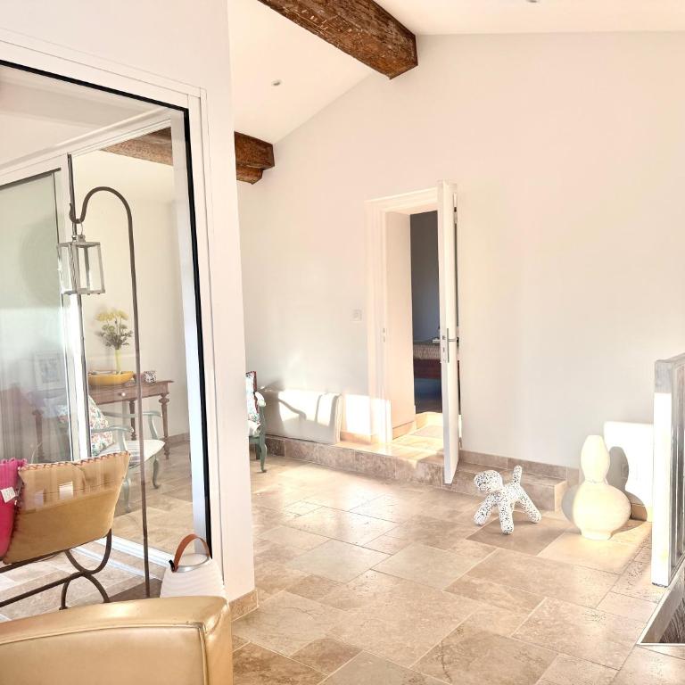 La Villa au Patio Suspendu by GC - Clim - Wifi - Villa de 1 dormitorio - 9