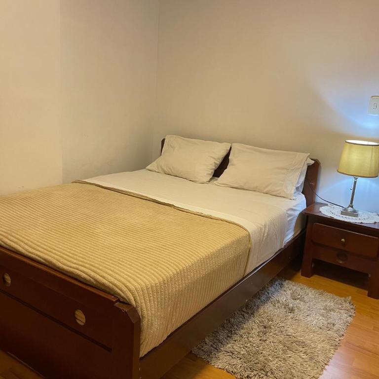 Apartamento en Chacao cerca CC Sambil Wifi Alta Velocidad - Two-Bedroom Apartment - 9