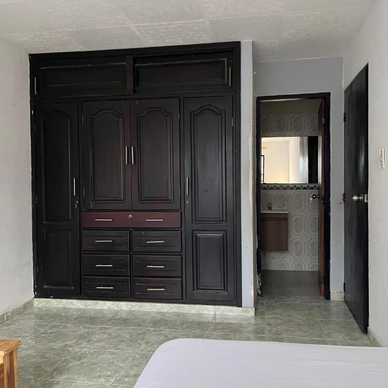 Habitación privada amplia con baño en Santa Marta - Budget Double Room - 2