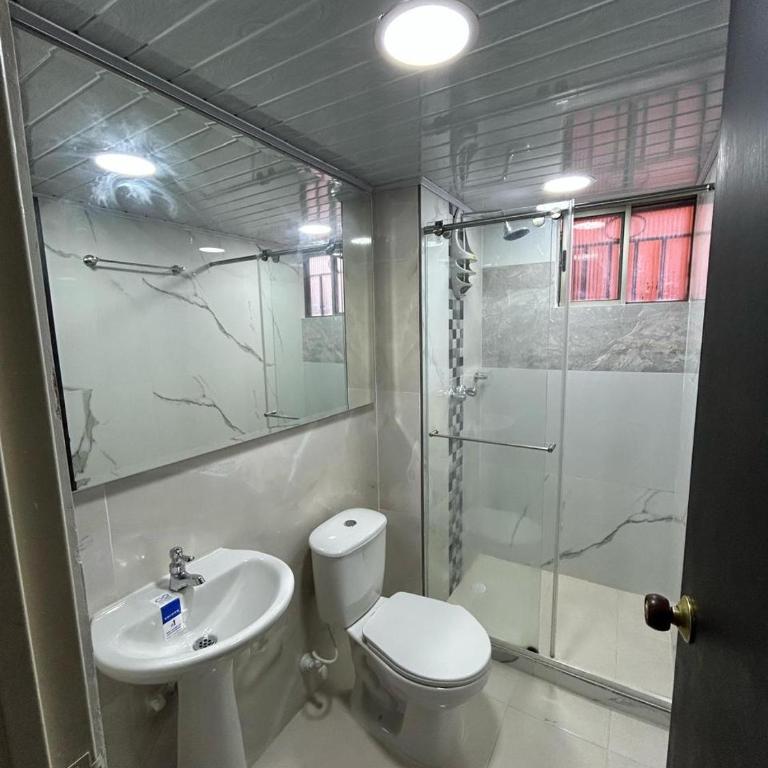 Tu Espacio Ideal! Confort, Ubicación Perfecta y Piscina - 3 Hab - Apartamento de 3 dormitorios - 6