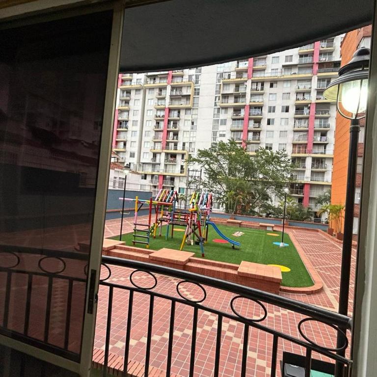 Tu Espacio Ideal! Confort, Ubicación Perfecta y Piscina - 3 Hab - Apartamento de 3 dormitorios - 5