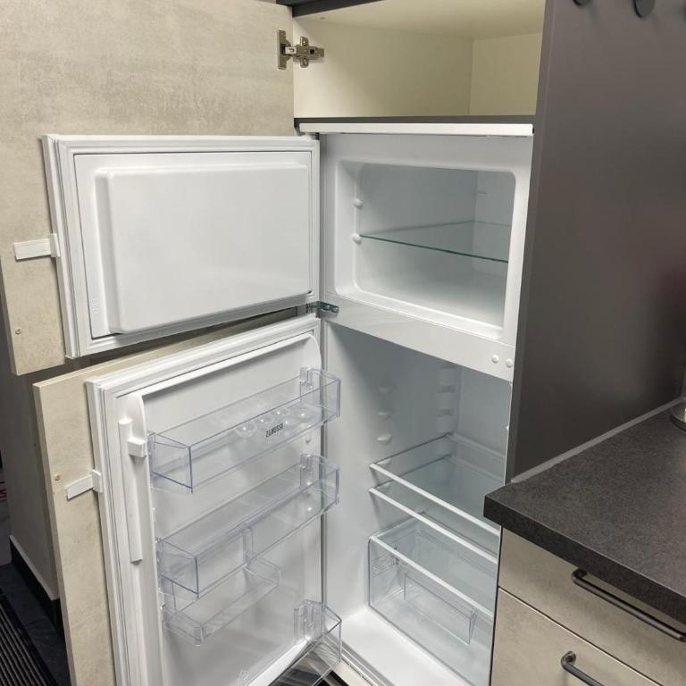 Schöne&Moderne&Zentrale Ferienwohnung Nähe A96 - Apartment mit 2 Schlafzimmern - 17