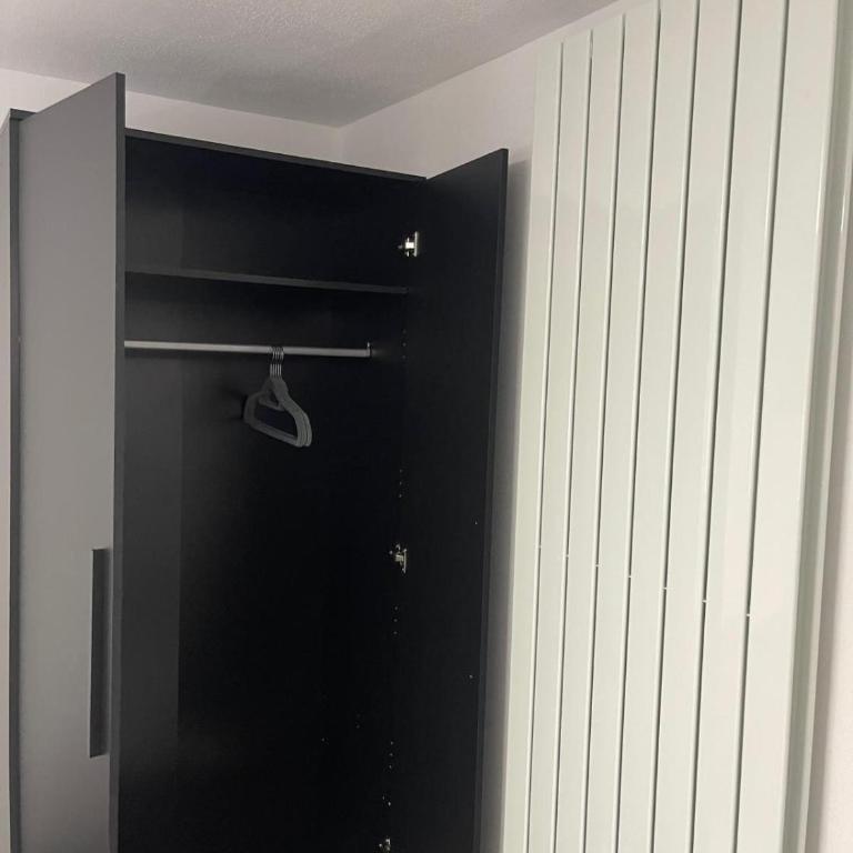Schöne&Moderne&Zentrale Ferienwohnung Nähe A96 - Apartment mit 2 Schlafzimmern - 19