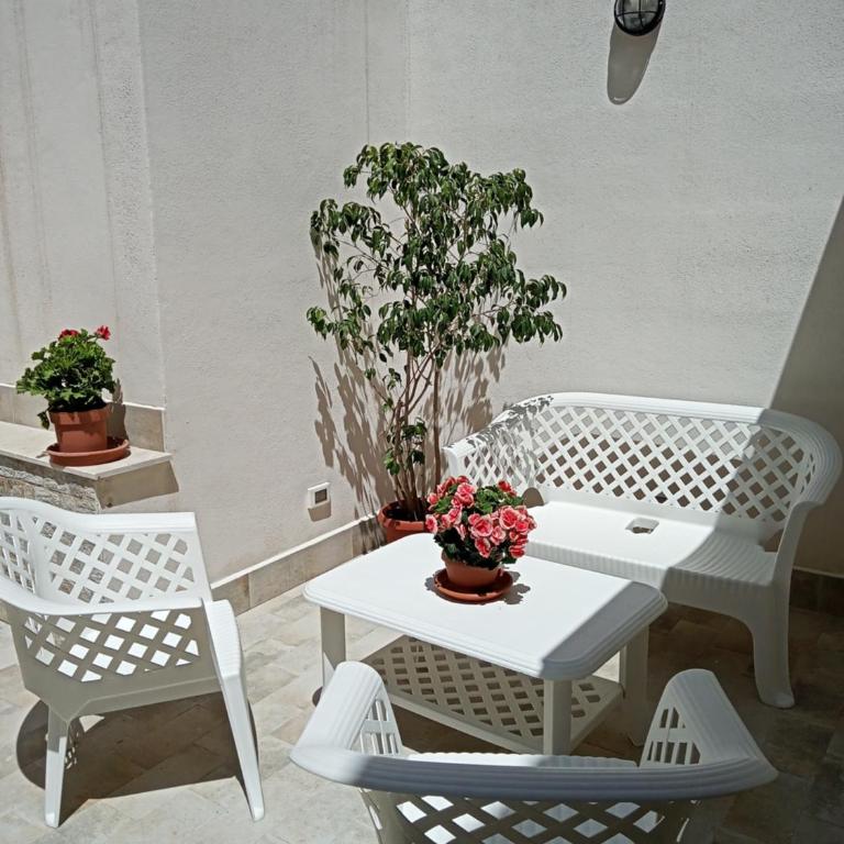 Zisa Home ai Cantieri Culturali con Patio Vicino centro storico Facile posteggio in strada No Ticket No ZTL - Appartamento con 2 Camere da Letto e Terrazza - 10