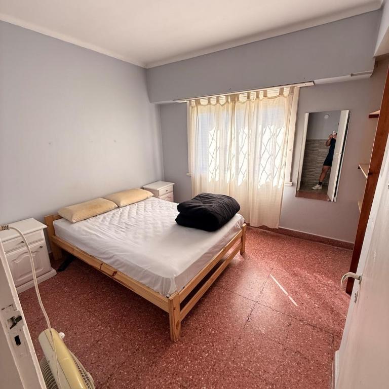 Casa con parque gigante, parrilla, garage y WIFI - Casa con 1 dormitorio - 10