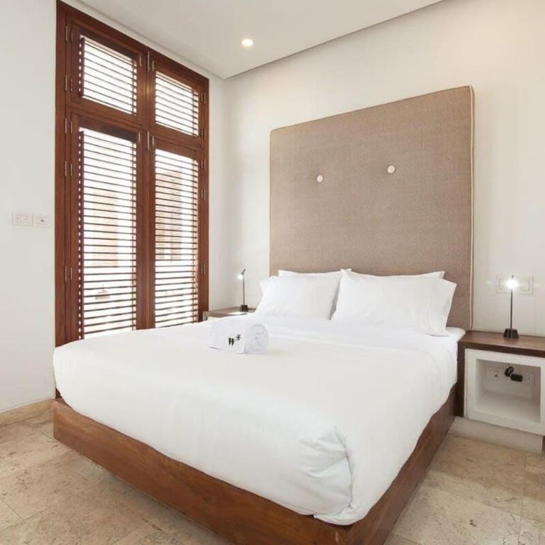 Sophisticated 3BR House with Pool and AC in Ciudad Amurallada - Apartment - 12