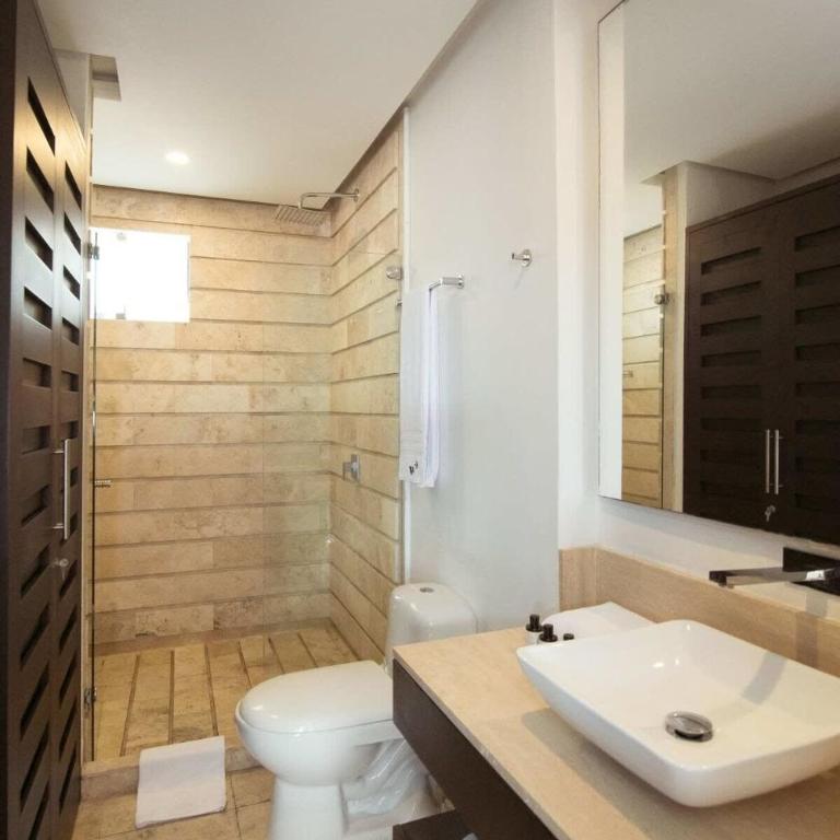 Sophisticated 3BR House with Pool and AC in Ciudad Amurallada - Apartment - 18