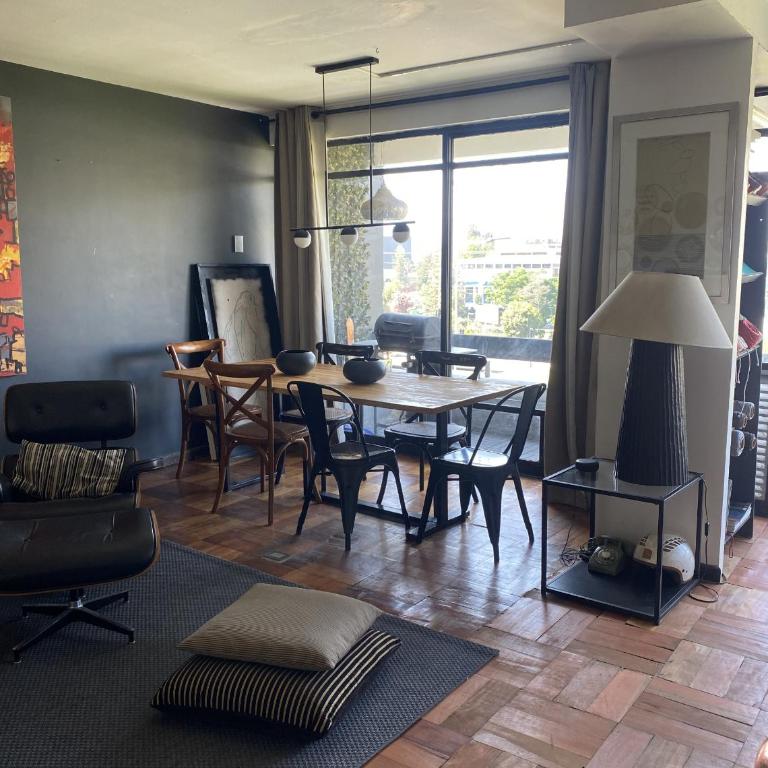 Metro manquehue, departamento 2 Dormitorios - Two-Bedroom Apartment - 5
