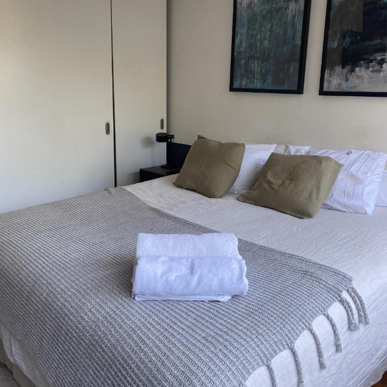 Metro manquehue, departamento 2 Dormitorios - Two-Bedroom Apartment - 12
