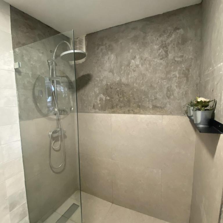 Metro manquehue, departamento 2 Dormitorios - Two-Bedroom Apartment - 17