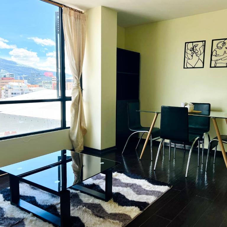Amplia suite cerca a La Carolina - Av 6 Diciembre - One-Bedroom Apartment - 12