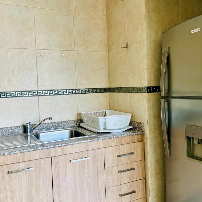 Amplia suite cerca a La Carolina - Av 6 Diciembre - One-Bedroom Apartment - 7