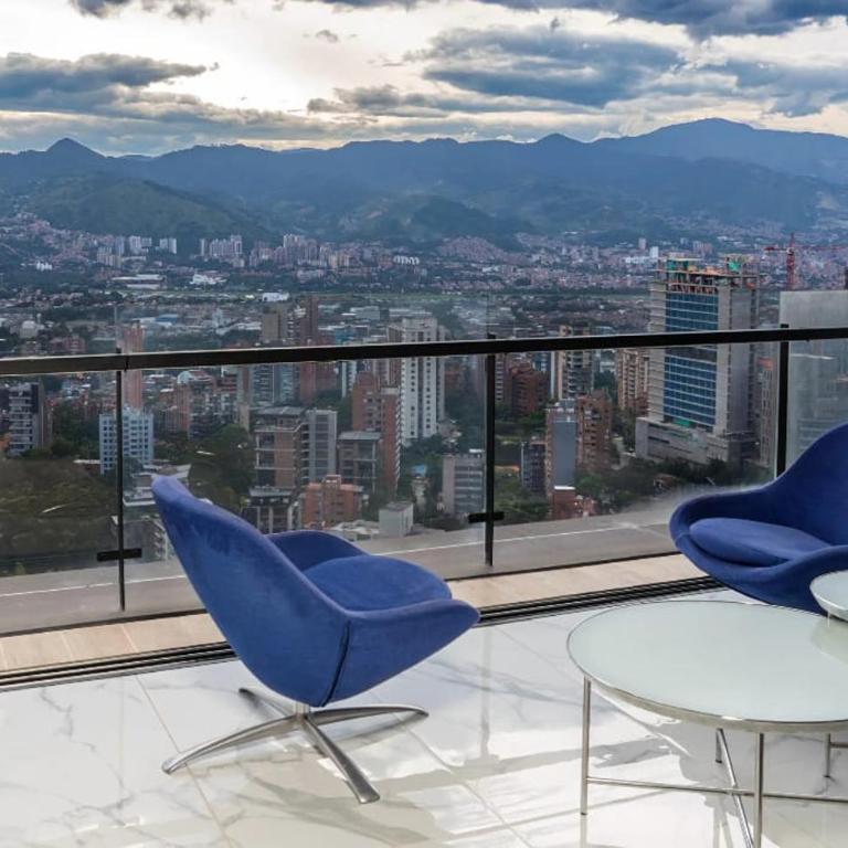 Penthouse, Energy Living, la mejor zona de Medellín, jacuzzi, una vista espectacular a toda la ciudad - Apartment - 15