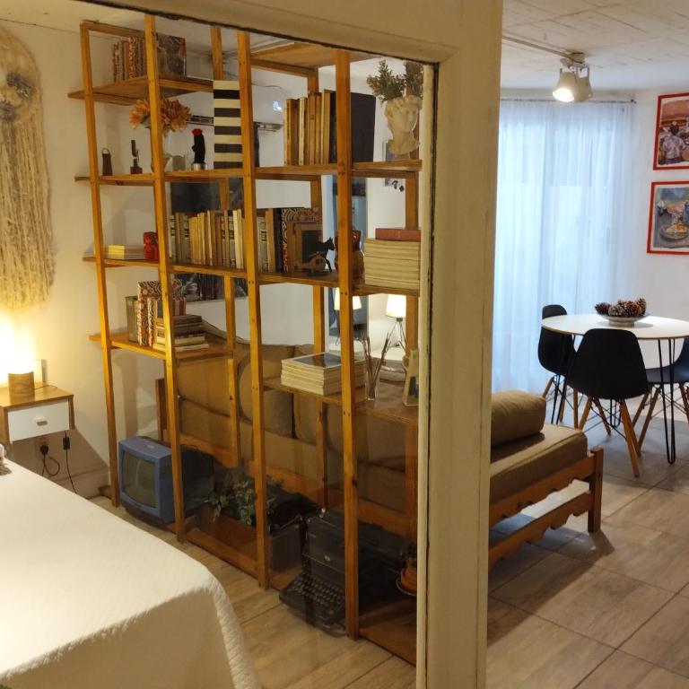 Humboldt 3 - One-Bedroom Apartment - 15