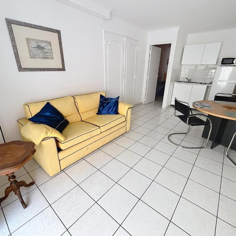 2 bedroom Pradignac 305 - Apartment mit 2 Schlafzimmern - 5