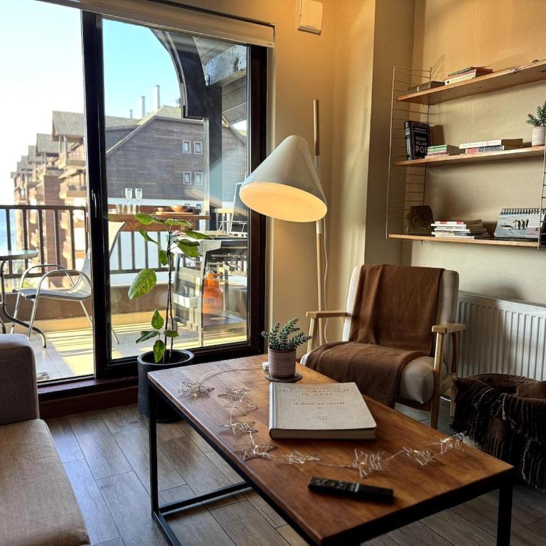 Terraza con vista al lago - Último piso - Two-Bedroom Apartment - 32