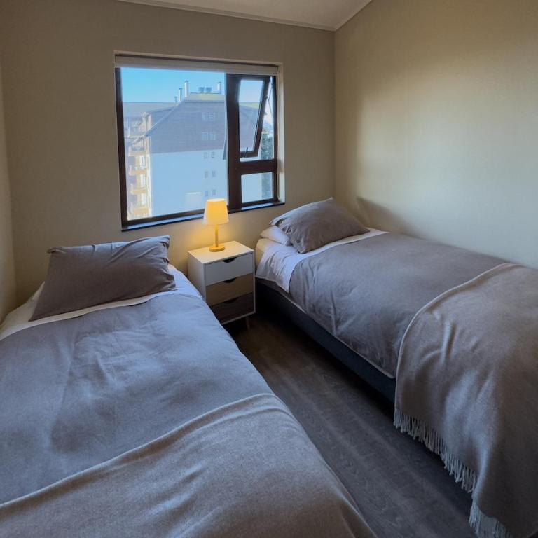Terraza con vista al lago - Último piso - Two-Bedroom Apartment - 23
