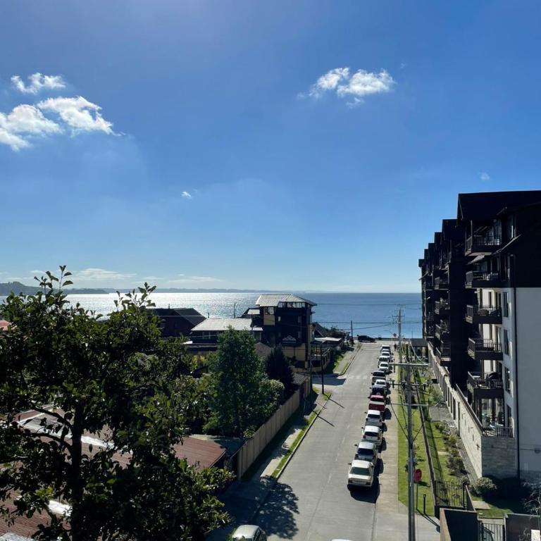Terraza con vista al lago - Último piso - Two-Bedroom Apartment - 12
