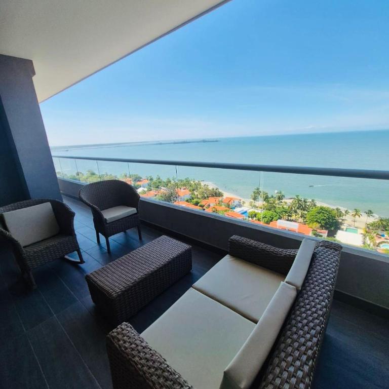 Apto 1417 condominio Santa marina, Santa Marta - Three-Bedroom Apartment - 3